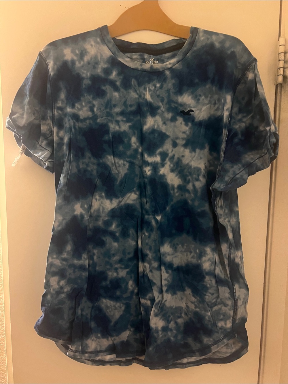 Hollister Navy and White Tie-Dye Crew Tee